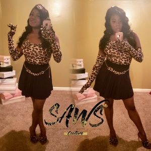 Cat Woman Bodysuit w/ Gloves